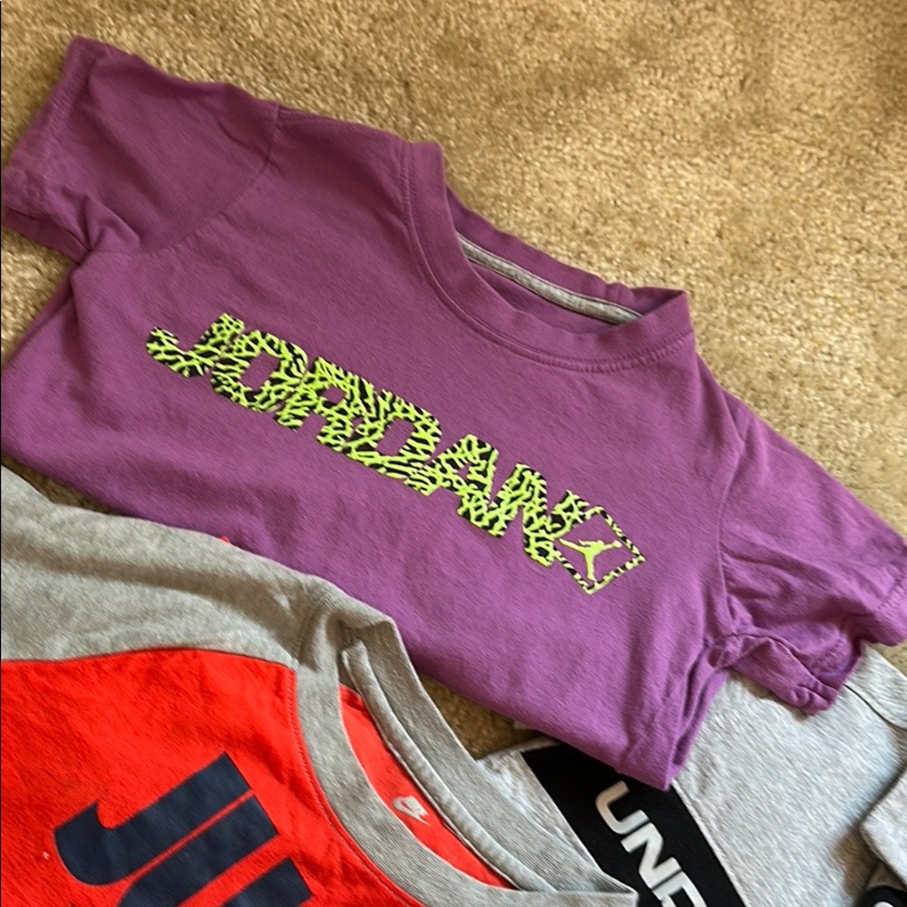 Shirts - Picture 2 of 6